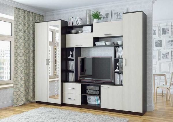 Как выбрать современную горку в гостиную (зал)