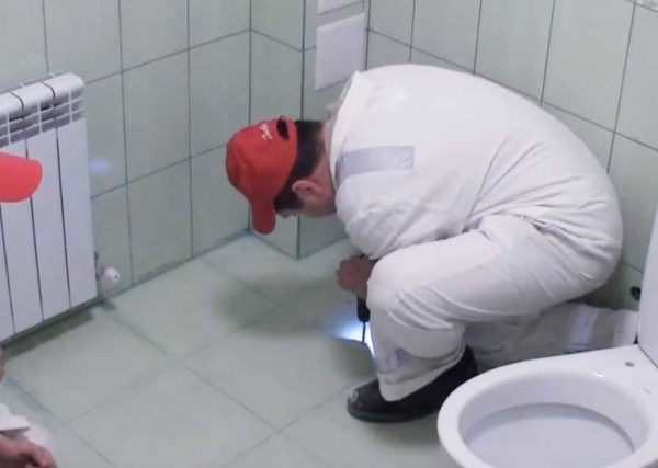 Как самостоятельно установить унитаз