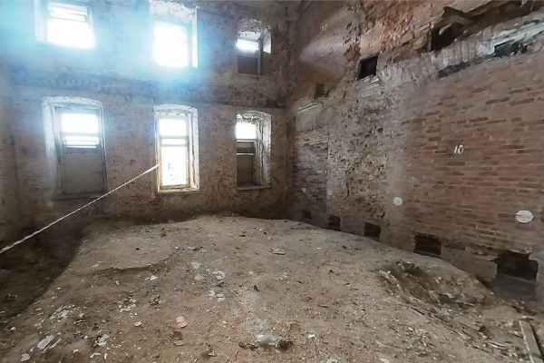 В центре Москвы выставлен на торги 250-летний бывший арестный дом