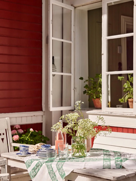 Эта старая ферма в Швеции — любимое гнёздышко молодой семьи