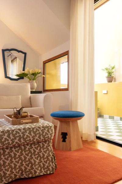 Солнечная квартира в уникальном доме на острове Мадейра