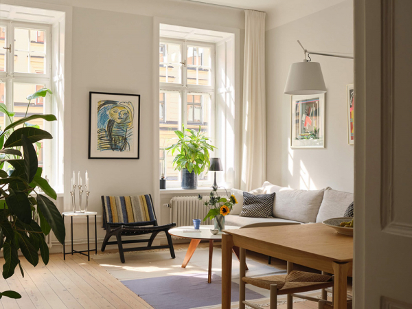 Светлый скандинавский интерьер со свежими акцентами (78 кв. м) Светлый скандинавский интерьер со свежими акцентами (78 кв. м)