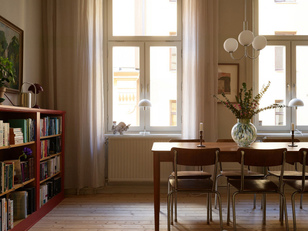 Тёплые песочные тона и интересные детали: квартира в Стокгольме Тёплые песочные тона и интересные детали: квартира в Стокгольме