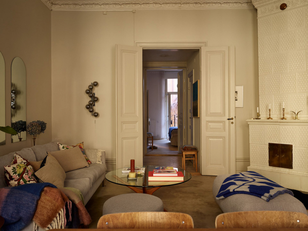 Тёплые песочные тона и интересные детали: квартира в Стокгольме Тёплые песочные тона и интересные детали: квартира в Стокгольме