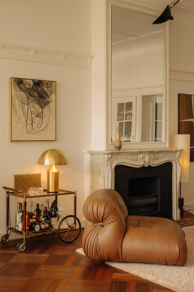 Великолепные апартаменты в Амстердаме, вдохновлённые парижскими интерьерами Великолепные апартаменты в Амстердаме, вдохновлённые парижскими интерьерами