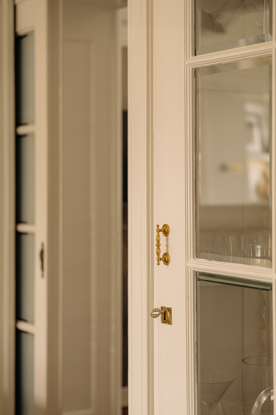 Великолепные апартаменты в Амстердаме, вдохновлённые парижскими интерьерами Великолепные апартаменты в Амстердаме, вдохновлённые парижскими интерьерами