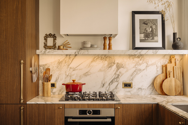 Великолепные апартаменты в Амстердаме, вдохновлённые парижскими интерьерами Великолепные апартаменты в Амстердаме, вдохновлённые парижскими интерьерами