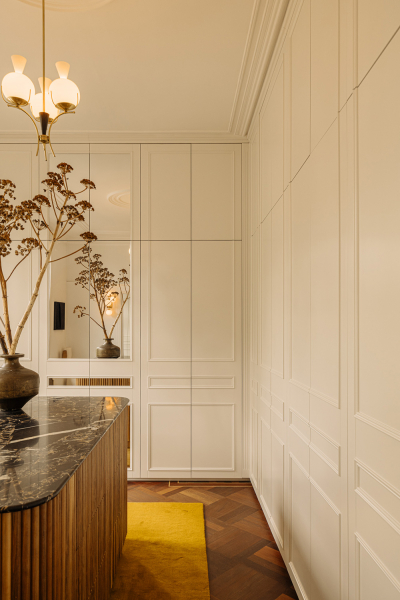 Великолепные апартаменты в Амстердаме, вдохновлённые парижскими интерьерами Великолепные апартаменты в Амстердаме, вдохновлённые парижскими интерьерами