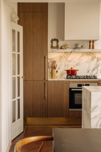 Великолепные апартаменты в Амстердаме, вдохновлённые парижскими интерьерами Великолепные апартаменты в Амстердаме, вдохновлённые парижскими интерьерами