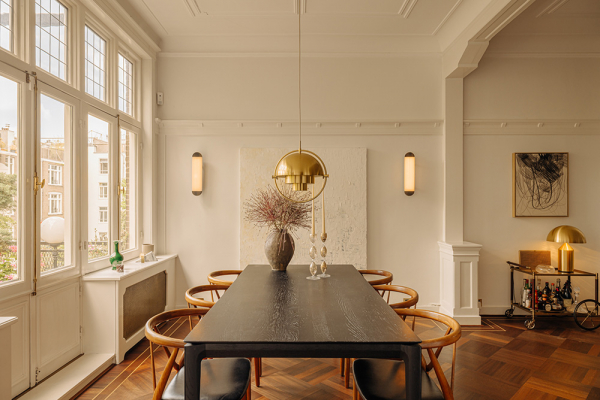 Великолепные апартаменты в Амстердаме, вдохновлённые парижскими интерьерами Великолепные апартаменты в Амстердаме, вдохновлённые парижскими интерьерами