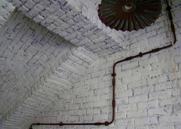 Открытая проводка в стиле ретро