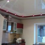 Из чего сделать потолок на кухне