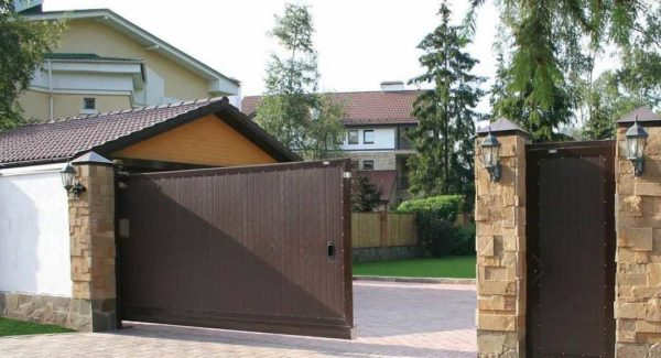 Как выбрать автоматические ворота для гаража