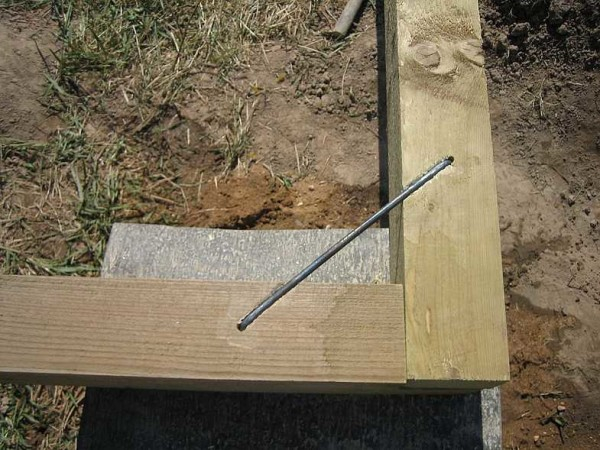 Как построить бытовку из дерева, на металлическом каркасе Как построить бытовку из дерева, на металлическом каркасе