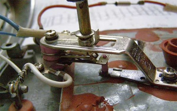 Как самостоятельно отремонтировать утюг