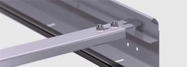 Монтаж секционных ворот в гараже — все тонкости установки