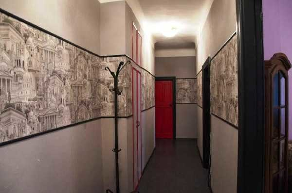 Обои в коридор: выбор типа, цвета, комбинирование Обои в коридор: выбор типа, цвета, комбинирование