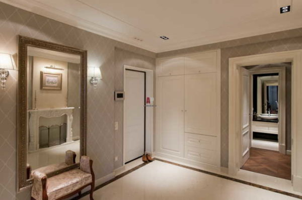 Свет в прихожей и коридоре