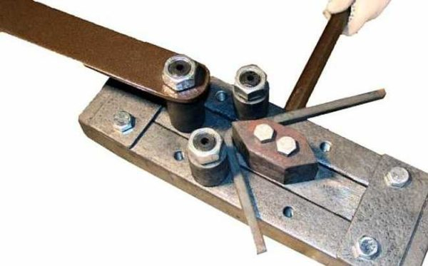 Самодельные приспособления и станки для холодной ковки