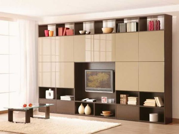 Как выбрать современную горку в гостиную (зал)