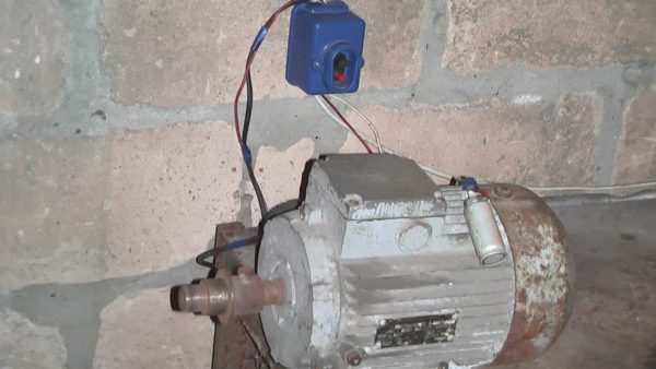 Как подключить однофазный двигатель