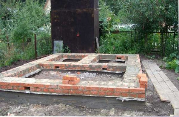 Как сделать поликарбонатную теплицу