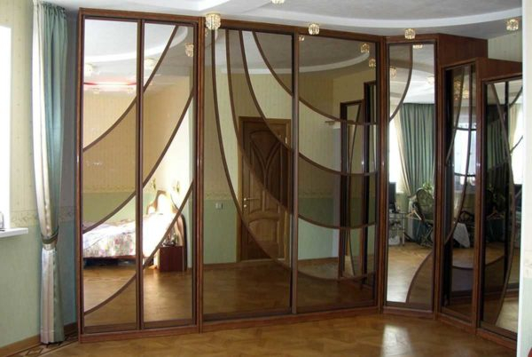 Идеи оформления и наполнения шкафов купе для спальни