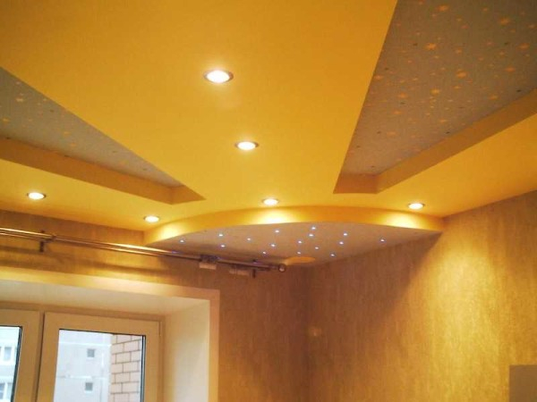 Оформление потолка: самостоятельно разрабатываем дизайн Оформление потолка: самостоятельно разрабатываем дизайн