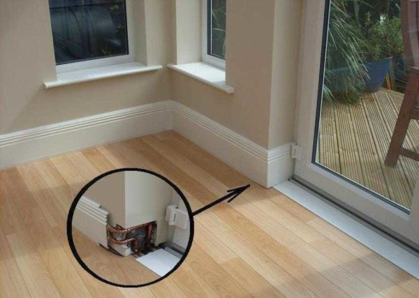 Плинтусное отопление — стоит делать или нет?