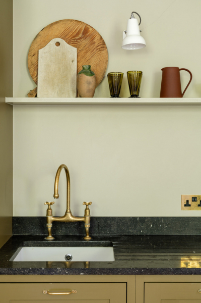 Модные современные штрихи в интерьерах викторианского дома в Лондоне