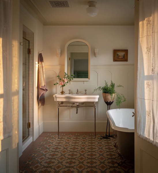 Нежные оттенки зелёного и серого в дизайне красивого дома в Портленде Нежные оттенки зелёного и серого в дизайне красивого дома в Портленде