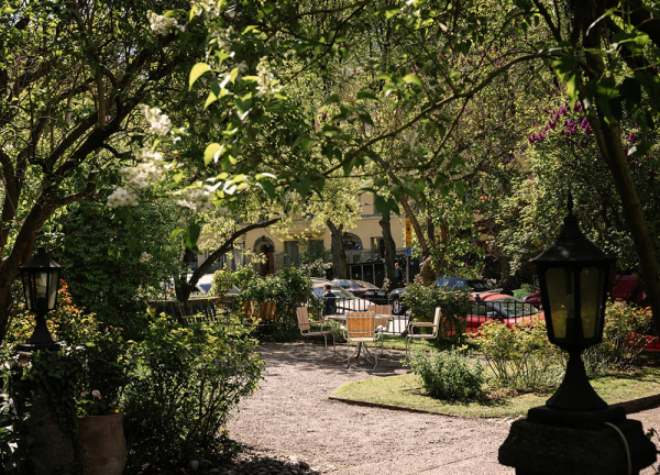 Очаровательная небольшая квартира в Стокгольме, обласканная солнцем (53 кв. м) Очаровательная небольшая квартира в Стокгольме, обласканная солнцем (53 кв. м)