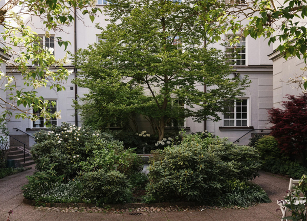 Очаровательная небольшая квартира в Стокгольме, обласканная солнцем (53 кв. м) Очаровательная небольшая квартира в Стокгольме, обласканная солнцем (53 кв. м)