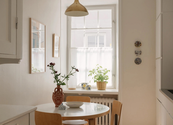 Очаровательная небольшая квартира в Стокгольме, обласканная солнцем (53 кв. м) Очаровательная небольшая квартира в Стокгольме, обласканная солнцем (53 кв. м)