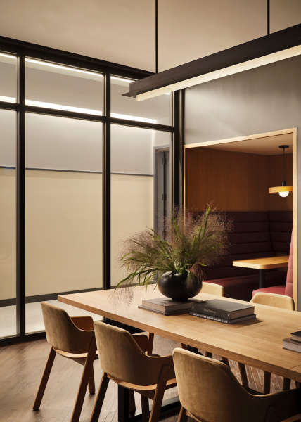 Постиндустриальная роскошь апартаментов в Нью-Йорке Постиндустриальная роскошь апартаментов в Нью-Йорке