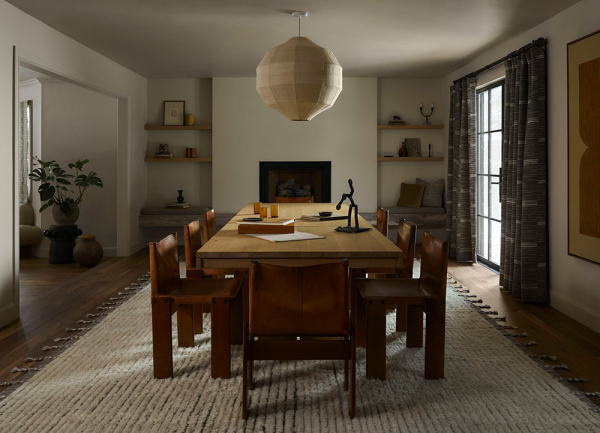 Приглушенные интерьеры горного дома в штате Юта Приглушенные интерьеры горного дома в штате Юта