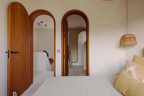 Солнечный и экологичный дизайн вилла на Менорке Солнечный и экологичный дизайн вилла на Менорке