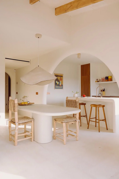 Солнечный и экологичный дизайн вилла на Менорке Солнечный и экологичный дизайн вилла на Менорке