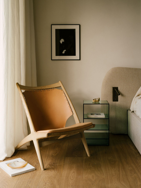 Современное искусство и дизайнерская мебель: квартира в Берлине