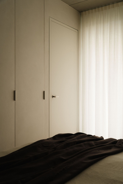 Современное искусство и дизайнерская мебель: квартира в Берлине