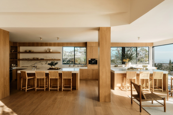 Теплый современный дизайн одноэтажной виллы на холме в Калифорнии Теплый современный дизайн одноэтажной виллы на холме в Калифорнии