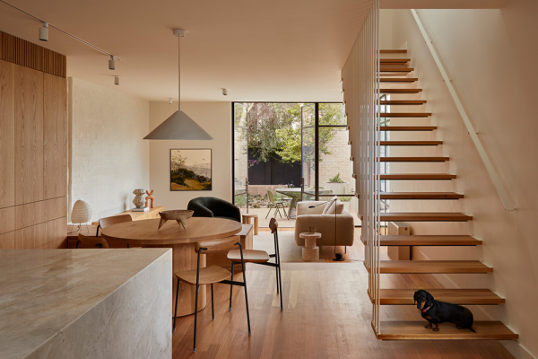 Тёплый современный интерьер одноэтажного дома в Мельбурне Тёплый современный интерьер одноэтажного дома в Мельбурне