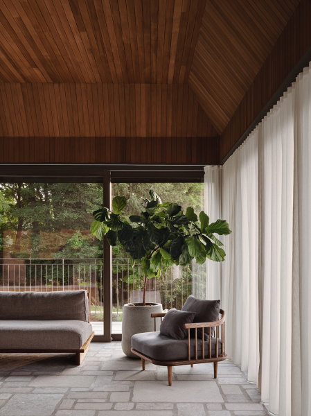 Уютная минималистичная резиденция в Квебеке (Канада)