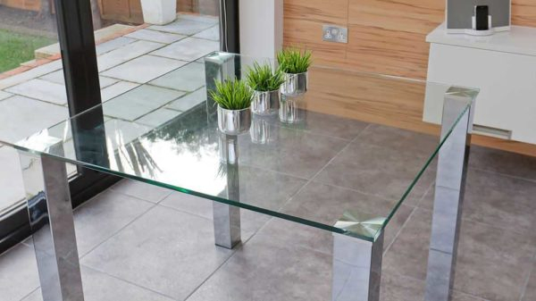 Стол обеденный со стеклом — стильный выбор для кухни Стол обеденный со стеклом — стильный выбор для кухни
