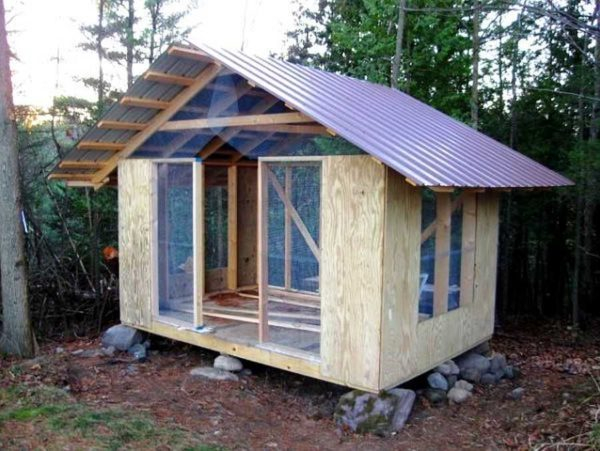 Как построить птичник на 10-20 кур своими руками Как построить птичник на 10-20 кур своими руками