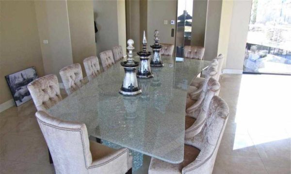 Стол обеденный со стеклом — стильный выбор для кухни Стол обеденный со стеклом — стильный выбор для кухни