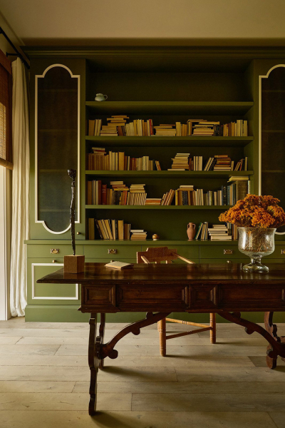 Испанское влияние и экзотические растения в дизайне виллы декоратора в Сиднее