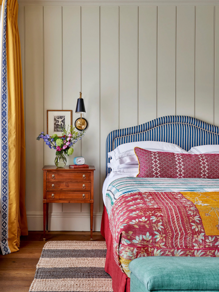 Яркие краски вернули к жизни этот старинный таунхаус в Лондоне Яркие краски вернули к жизни этот старинный таунхаус в Лондоне