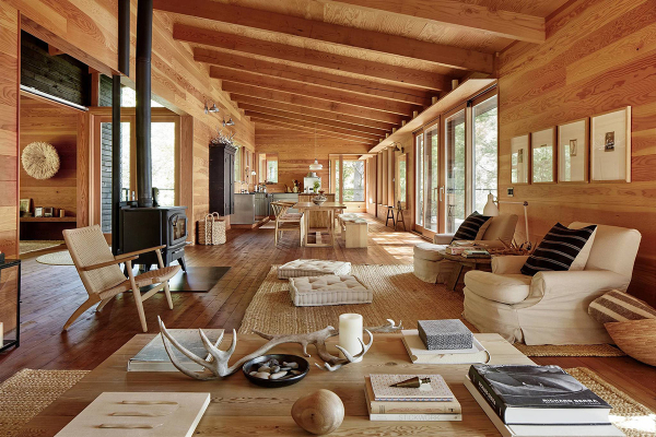 Красота и уют натурального дерева в дизайне дома у озера в Канаде Красота и уют натурального дерева в дизайне дома у озера в Канаде