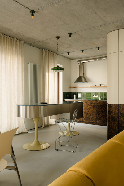 Микс стилей и эпох в дизайне необычной квартиры в Варшаве Микс стилей и эпох в дизайне необычной квартиры в Варшаве